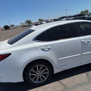 LEXUS ES 300H BASE - 9