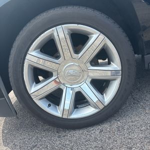 2019 Cadillac ESCALADE LUXURY 缩略图 17