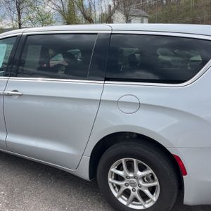 CHRYSLER VOYAGER LX - 6