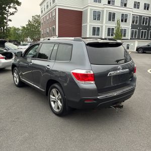 2013 Toyota HIGHLANDER LIMITED — фото 5