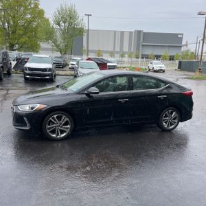 HYUNDAI ELANTRA LIMITED - 3