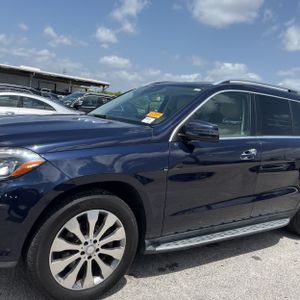 2017 Mercedes-BENZ GLS 照片 2