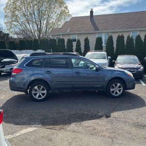 SUBARU OUTBACK PREMIUM - 10