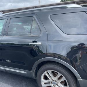 FORD EXPLORER LIMITED - 6