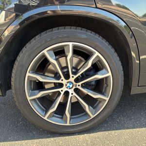 2021 BMW X3 M40I thumbnail 19