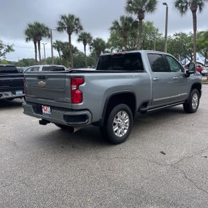 CHEVROLET SILVERADO 3500HD HIGH COUNTRY - 8