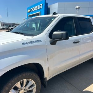 صورة 2 لـ 2023 Chevrolet SILVERADO 1500 CUSTOM