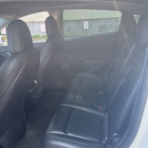 2021 Tesla MODEL Y LONG RANGE 缩略图 34