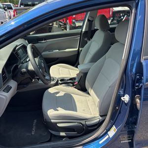 2019 Hyundai ELANTRA SE 缩略图 31