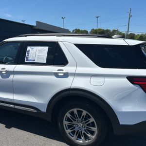 FORD EXPLORER ACTIVE - 6