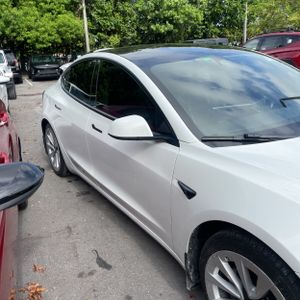 2022 Tesla MODEL 3 BASE — фото 10