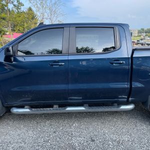صورة 3 لـ 2019 Chevrolet SILVERADO 1500 RST