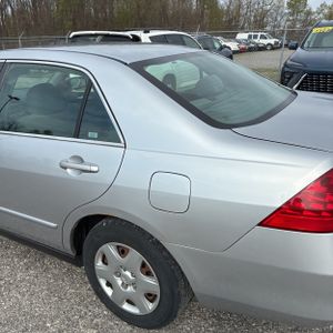 HONDA ACCORD LX - 6