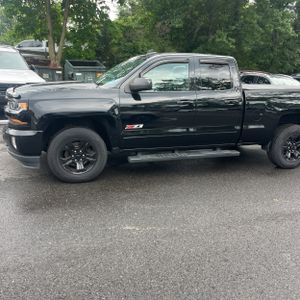 2018 Chevrolet SILVERADO 1500 LT Z71 — фото 3