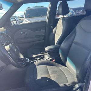 2017 KIA SOUL + — миниатюра 31