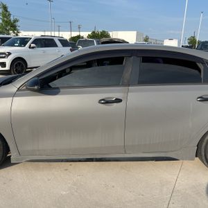 KIA FORTE GT-LINE - 4