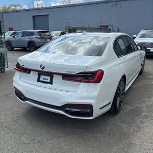 BMW 750 I XDRIVE - 8