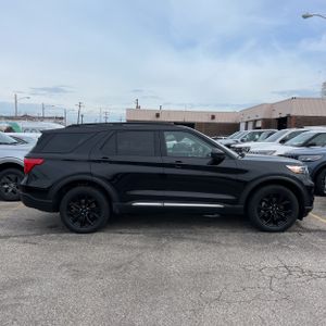 FORD EXPLORER XLT - 6