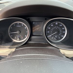 صورة 38 لـ 2017 Hyundai SANTA FE SE