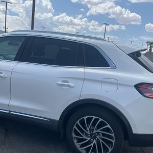 2019 Lincoln NAUTILUS RESERVE 照片 6