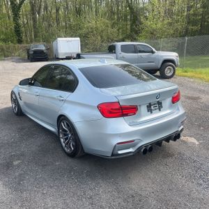 BMW M3 BASE - 5