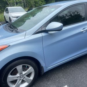 2012 Hyundai ELANTRA GLS — фото 2