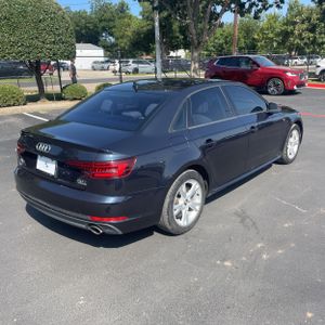 صورة 8 لـ 2018 AUDI A4 PREMIUM