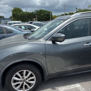 صورة 2 لـ 2018 Nissan ROGUE S