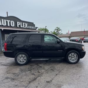 CHEVROLET TAHOE LS - 10