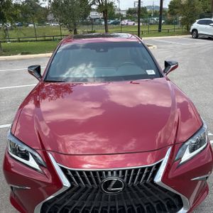 صورة مصغرة 15 لـ 2025 Lexus ES 350 BASE