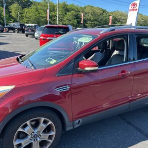 FORD ESCAPE TITANIUM - 2