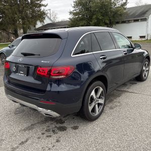 MERCEDES-BENZ GLC - 8