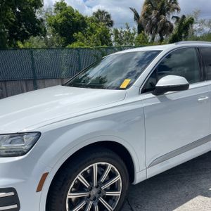 AUDI Q7 3.0T PREMIUM - 2