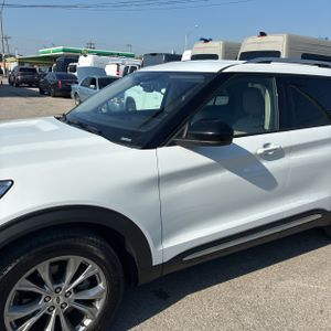 FORD EXPLORER LIMITED - 2