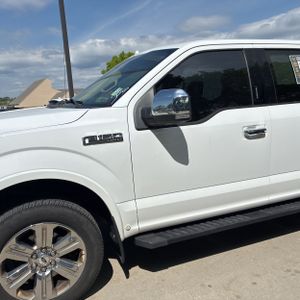FORD F-150 LARIAT - 2