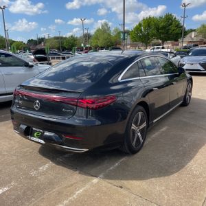 MERCEDES-BENZ EQS - 8