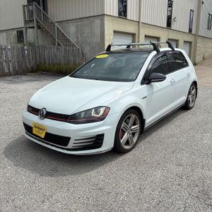 VOLKSWAGEN GOLF GTI SE - 1