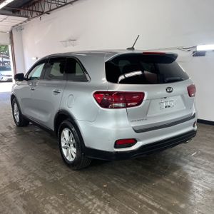 صورة 5 لـ 2019 KIA SORENTO LX