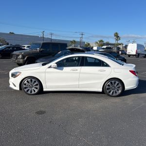 MERCEDES-BENZ CLA - 3