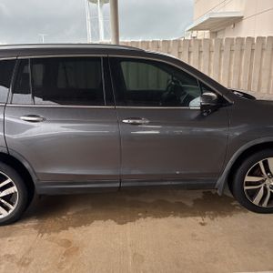 HONDA PILOT TOURING - 10