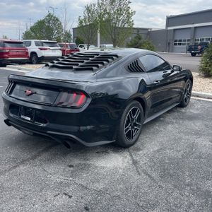 FORD MUSTANG ECOBOOST - 8
