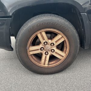 2010 Dodge DAKOTA BIGHORN/LONESTAR — миниатюра 17