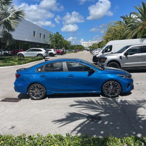 2023 KIA FORTE GT 照片 10