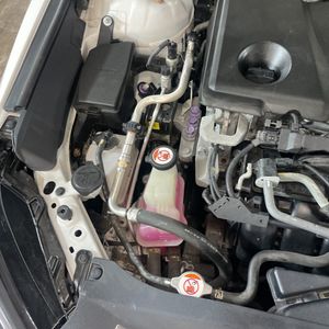 صورة مصغرة 46 لـ 2018 Toyota CAMRY HYBRID SE