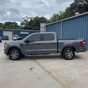 صورة 3 لـ 2021 FORD F-150 XL