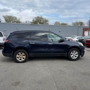 CHEVROLET TRAVERSE - 10