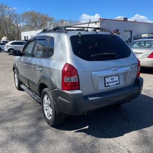 HYUNDAI TUCSON SE - 5