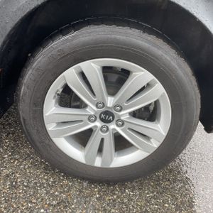 2017 KIA SPORTAGE LX — миниатюра 18