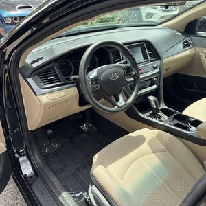 2018 Hyundai SONATA SE — миниатюра 35