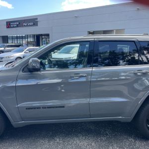 JEEP GRAND CHEROKEE ALTITUDE - 4
